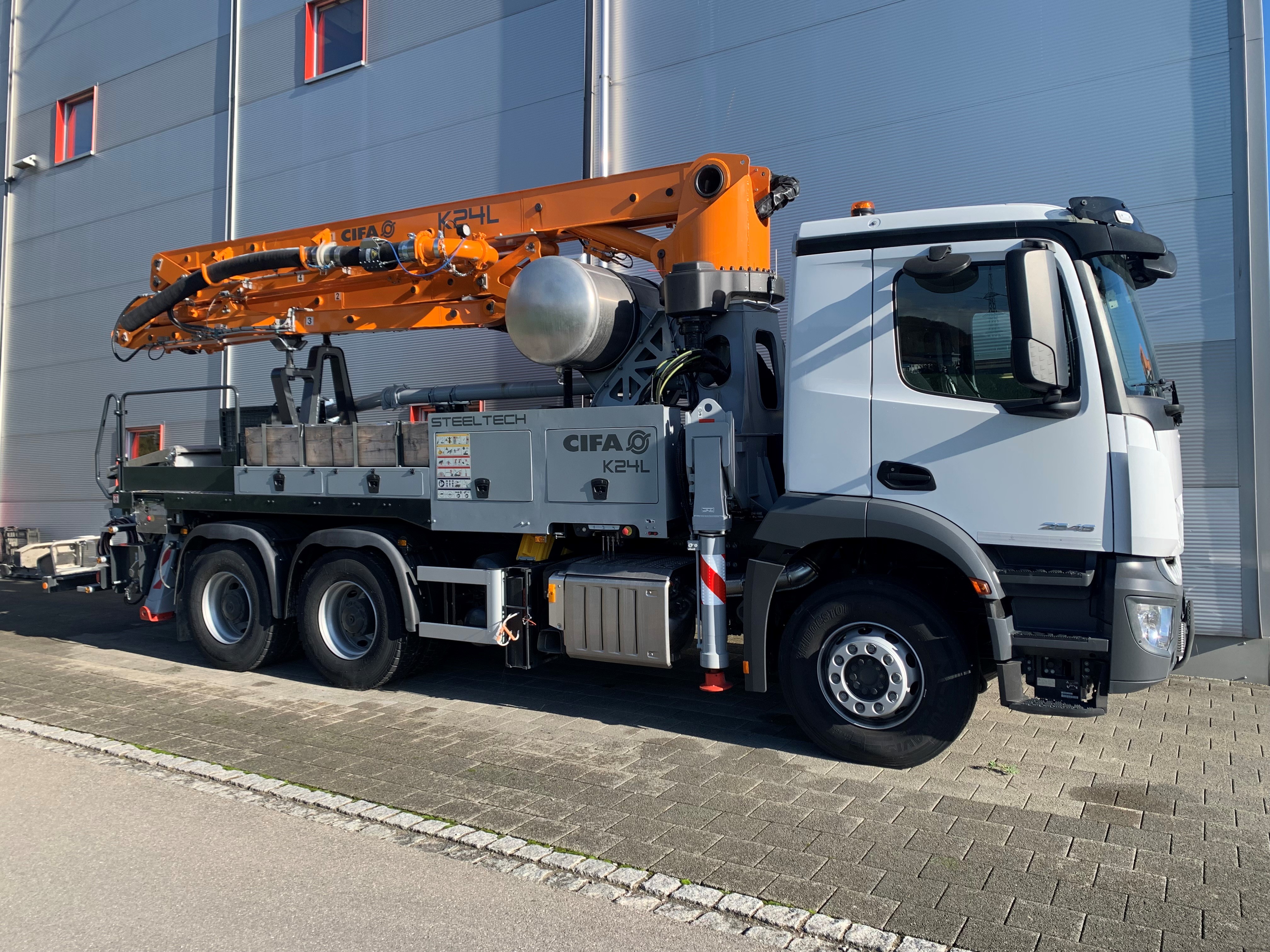 CIFA K24L CIFA K24L
